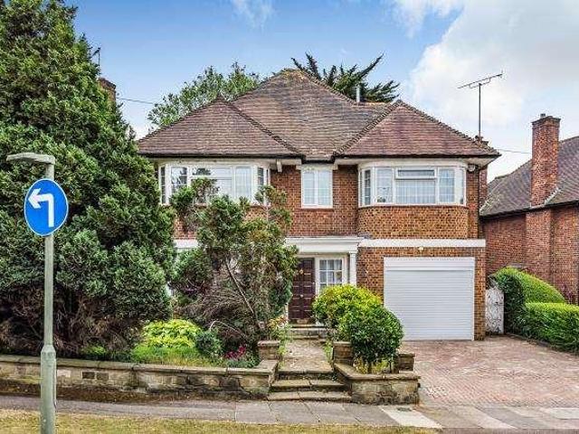 House for sale in Hendon, Greater London
