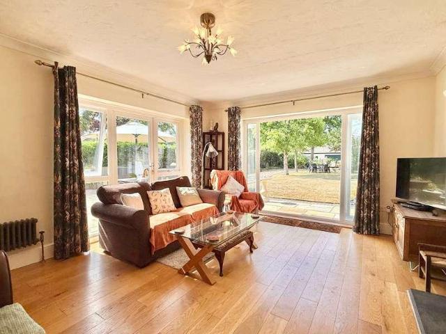 House for sale in Hythe and Dibden, Ashurst Bridge