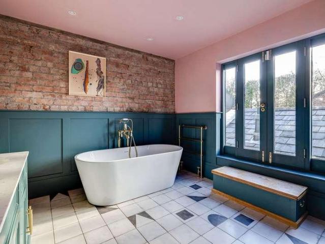 House for sale in Burton, Cheshire