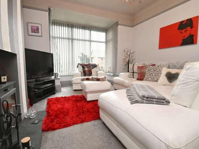 House for sale in Worsbrough, South Yorkshire