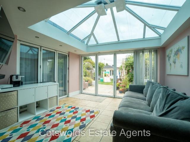 House for sale in Swindon, Golden Valley