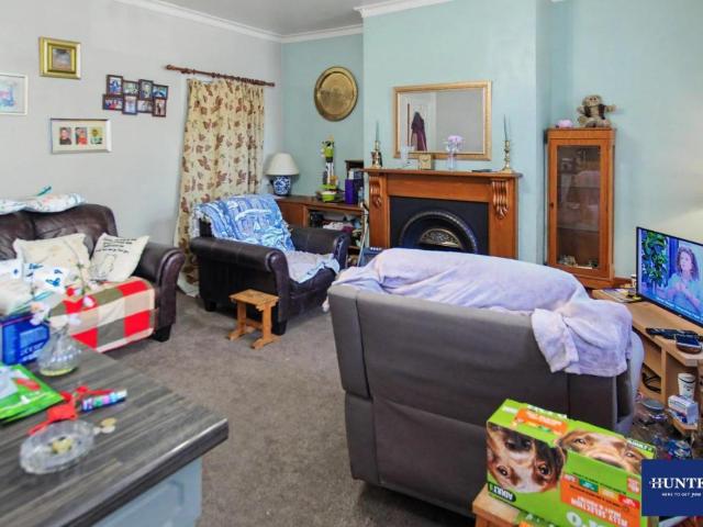 House for sale in Broad Folds, Queensbury