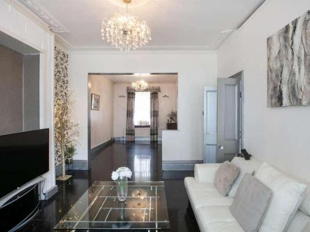 House for sale in Peckham, Greater London