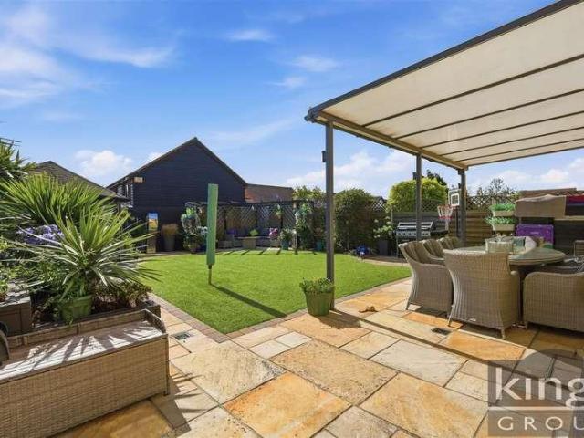 House for sale in Broxbourne, Hertfordshire