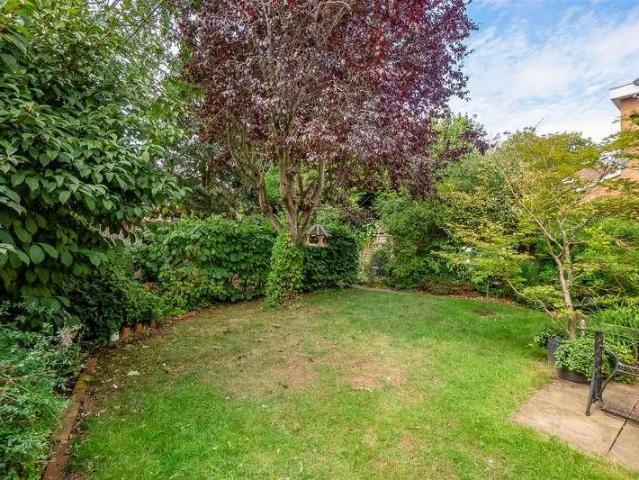 House for sale in Alderminster, Warwickshire