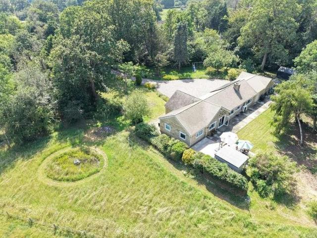 House for sale in Pamington, Gloucestershire