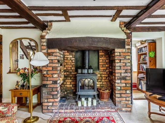 House for sale in Hawkenbury, Sandown Park