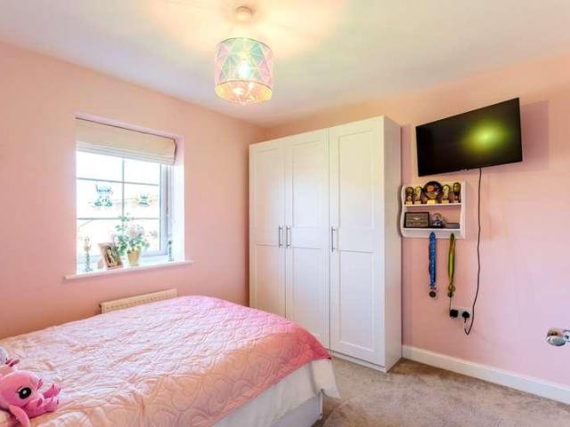 House for sale in Barton In Fabis, East Midlands