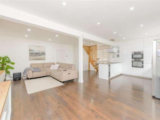 House for sale in Belvedere, Greater London