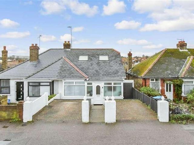 House for sale in Westwood, Acol