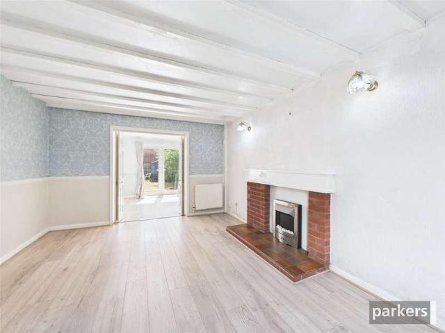 House for sale in Woodley