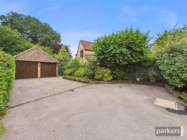 House for sale in Twyford