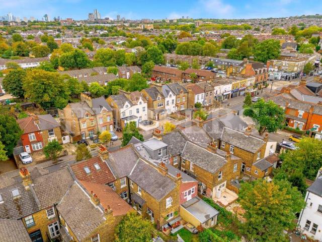 House for sale in Greater London