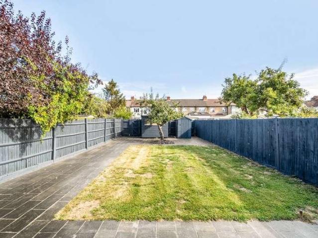 House for sale in Greater London