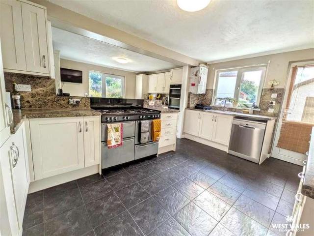 House for sale in Carmarthen, Wales