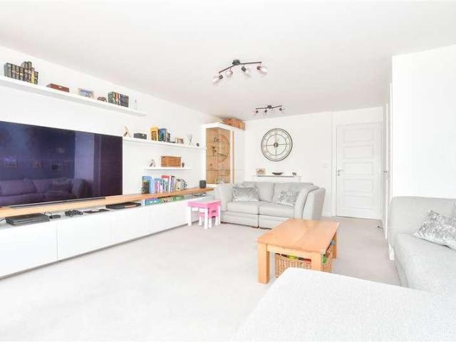 House for sale in Ashplats, Perryfields