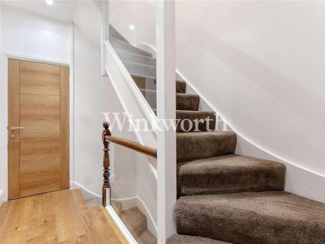House for sale in Palmers Green, Greater London