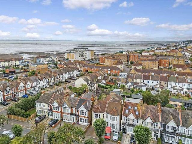 House for sale in Southend-on-sea, Kursaal Estate