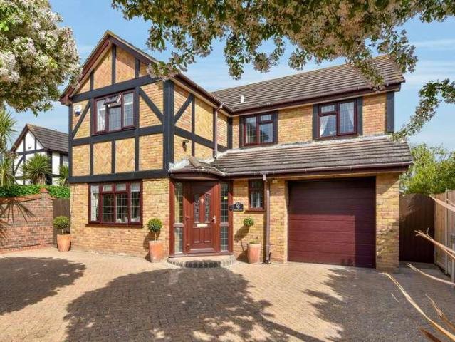 House for sale in North Shoebury, Alton Barnes