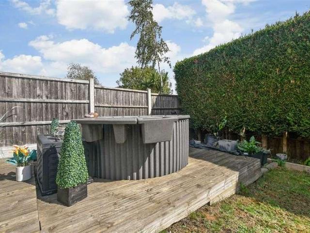 House for sale in Bybrook, Bridgefield