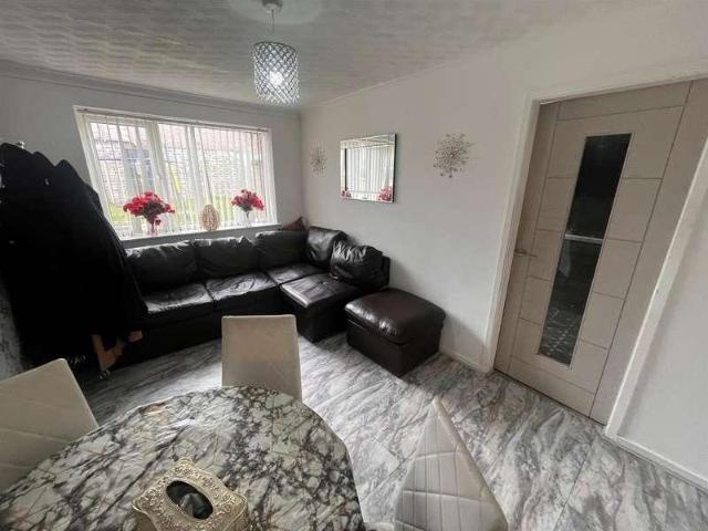 House for sale in Birkby, Huddersfield