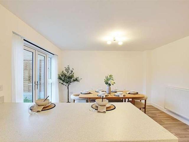 House for sale in Pebsham, Heathlands