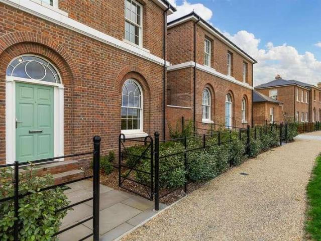 House for sale in Poundbury, Dorchester