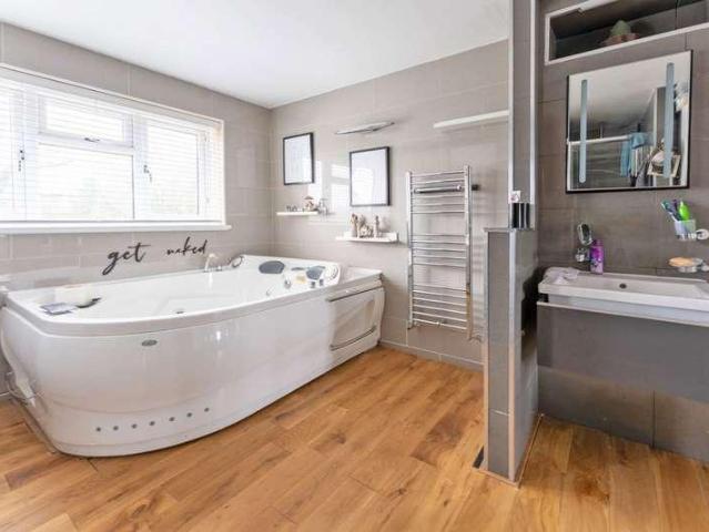 House for sale in Higham Ferrers