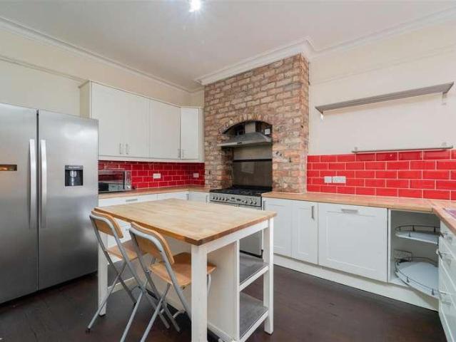 House for sale in Old Trafford, Trafford