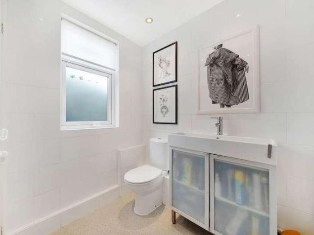 House for sale in Farnworth, Widnes