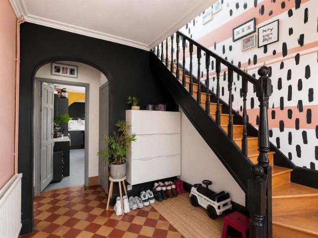 House for sale in New Catton, East Bank