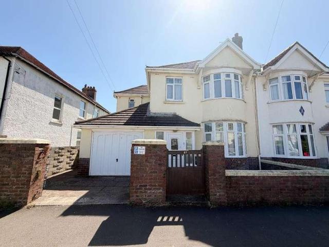 House for sale in Porthcawl, Nottage