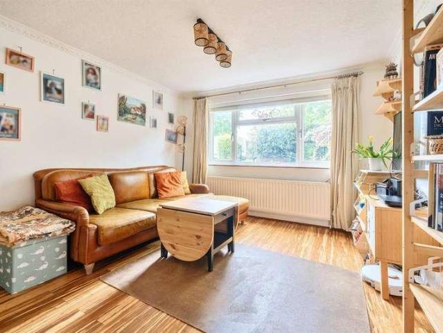 House for sale in Feckenham, City Of Bristol