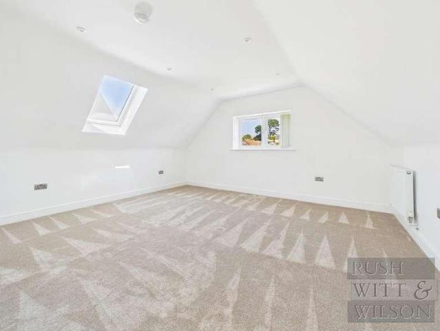 House for sale in Pebsham, Heathlands