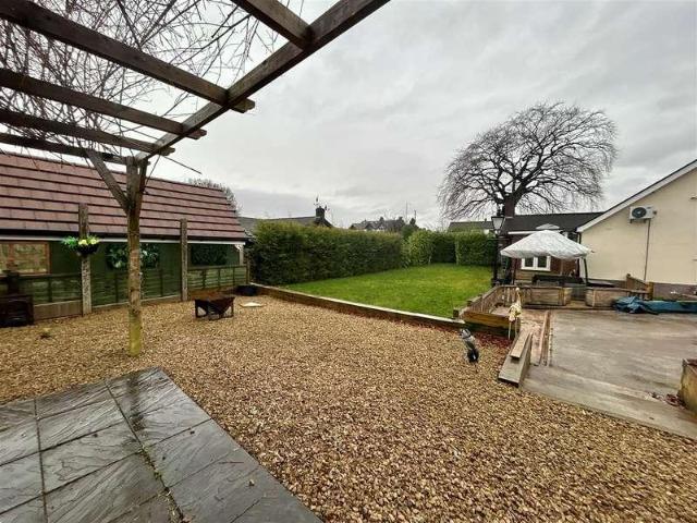 House for sale in Heald Green, Greater Manchester