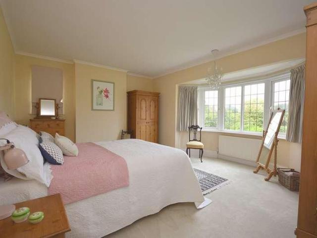 House for sale in East Cliftonville, Acol