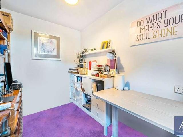 House for sale in Foxhills, Brackley