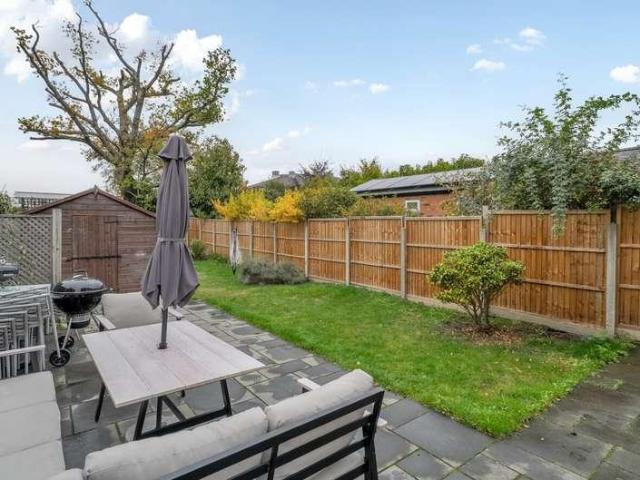 House for sale in Clewer Village, Windsor