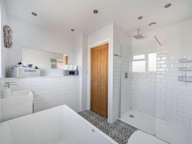 House for sale in Feckenham, City Of Bristol