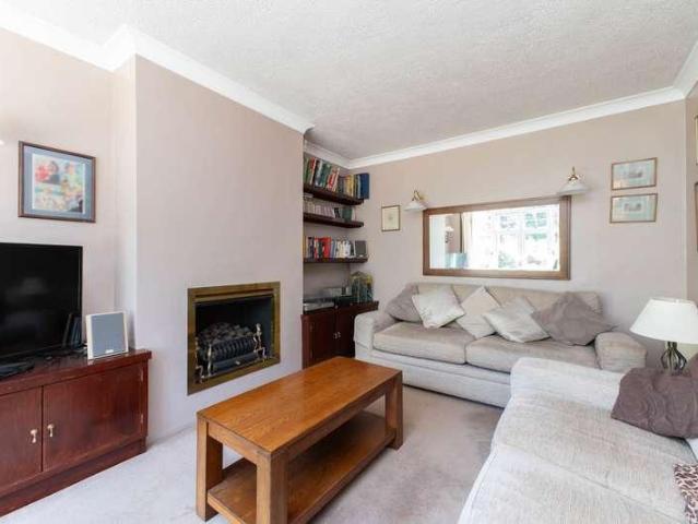 House for sale in Horsham, West Sussex