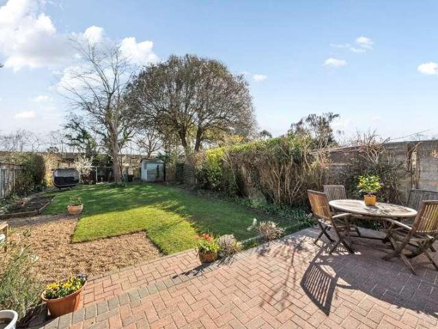 House for sale in Sheerwater, Woking
