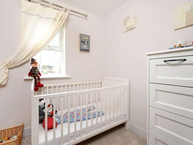House for sale in Dettingen Park, Deepcut