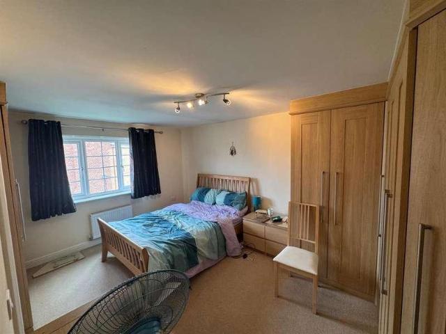 House for sale in Firthcliffe, Liversedge