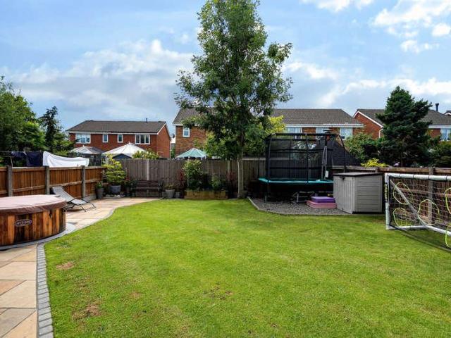 House for sale in Carnforth, Bare