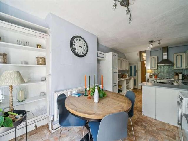 House for sale in Balham, Greater London