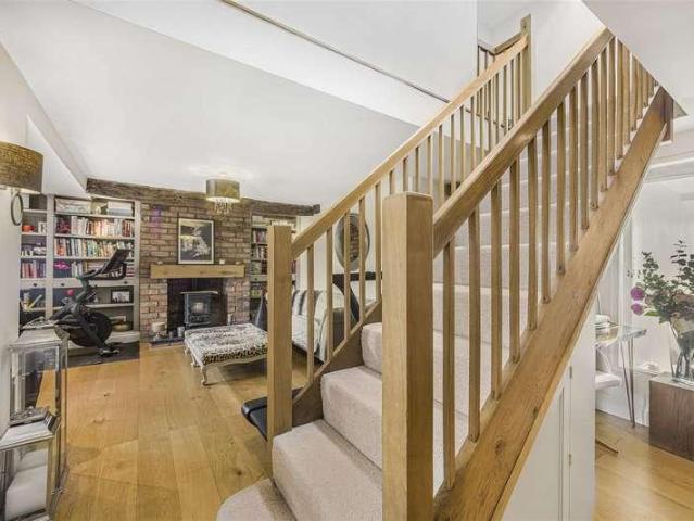 House for sale in Greenheys, Greater Manchester