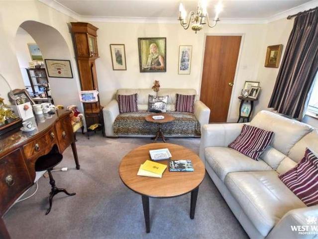 House for sale in Templeton, Wales