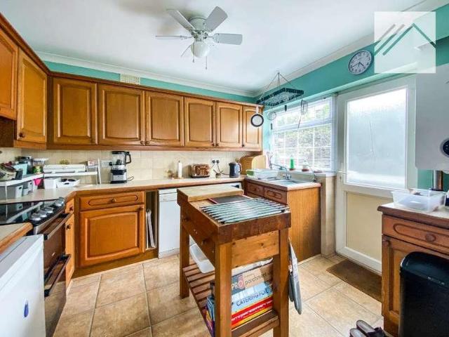 House for sale in Leigh Beck, Essex