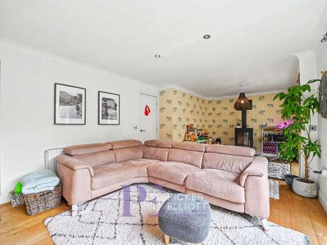 House for sale in Pinfold, Leicestershire