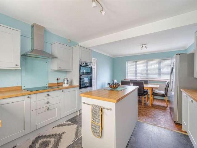 House for sale in Seaford, Iford